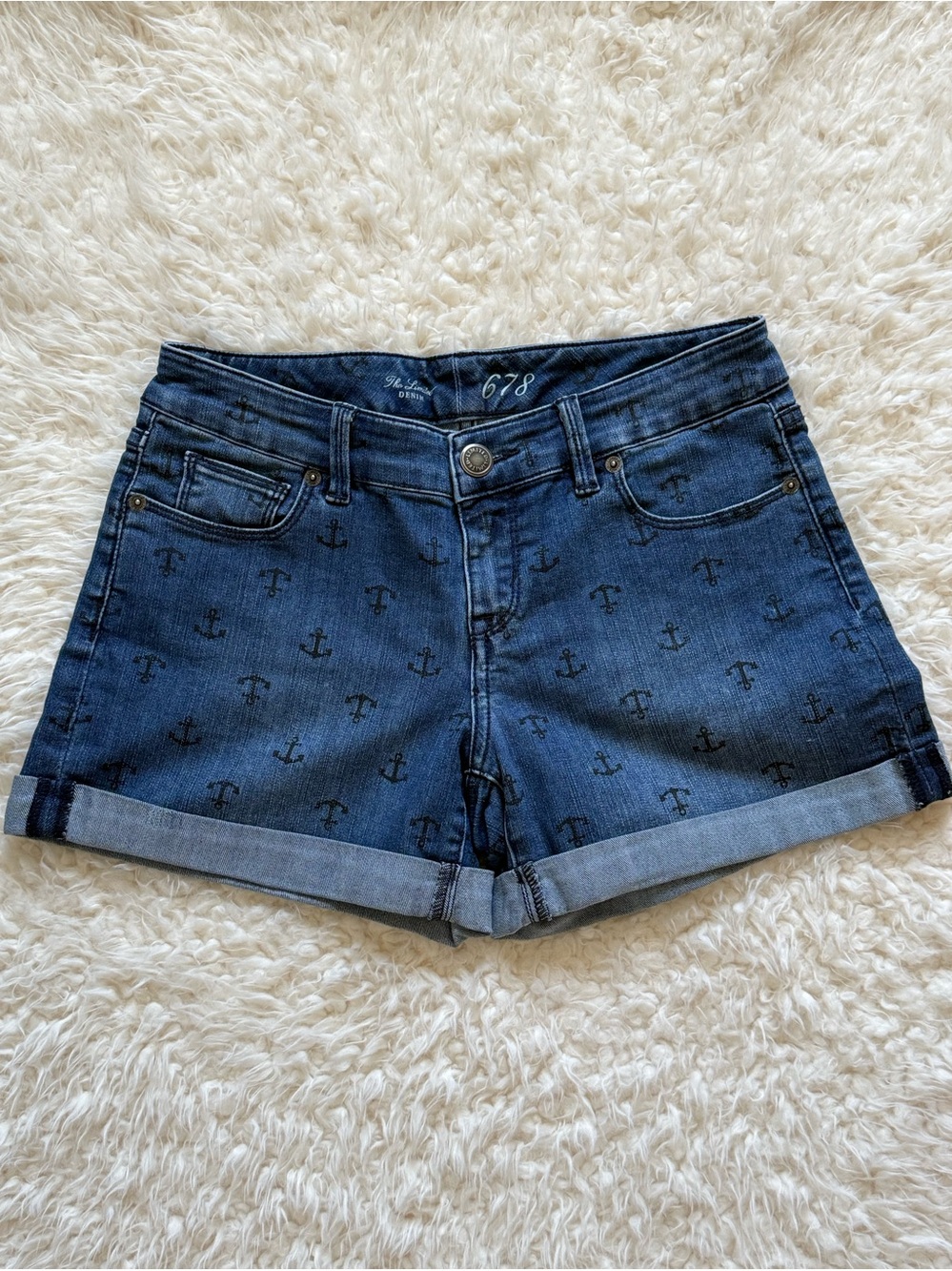 The Limited Women’s Dark Blue Anchor Print Denim Shorts